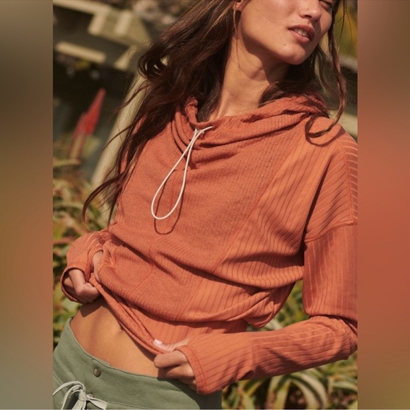 Free People Movement Hooded Tap In Layering Top Womens Small Orange - Picture 1 of 10